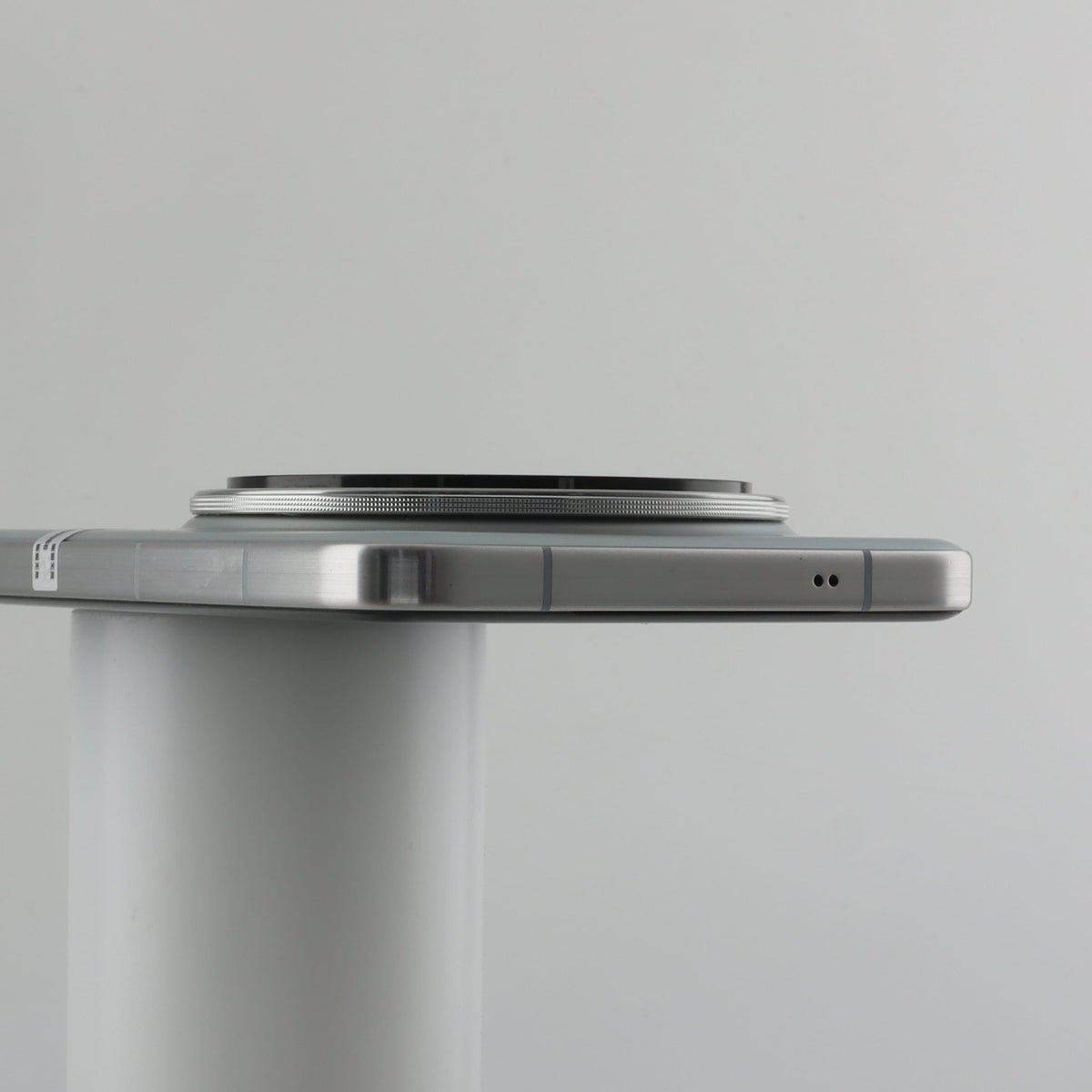 Vivo X200 Pro 12GB 256GB titanium 99% Condition