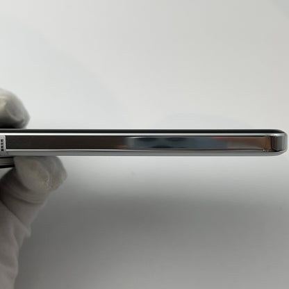 Vivo X200 Pro 12GB 256GB white 99% Condition